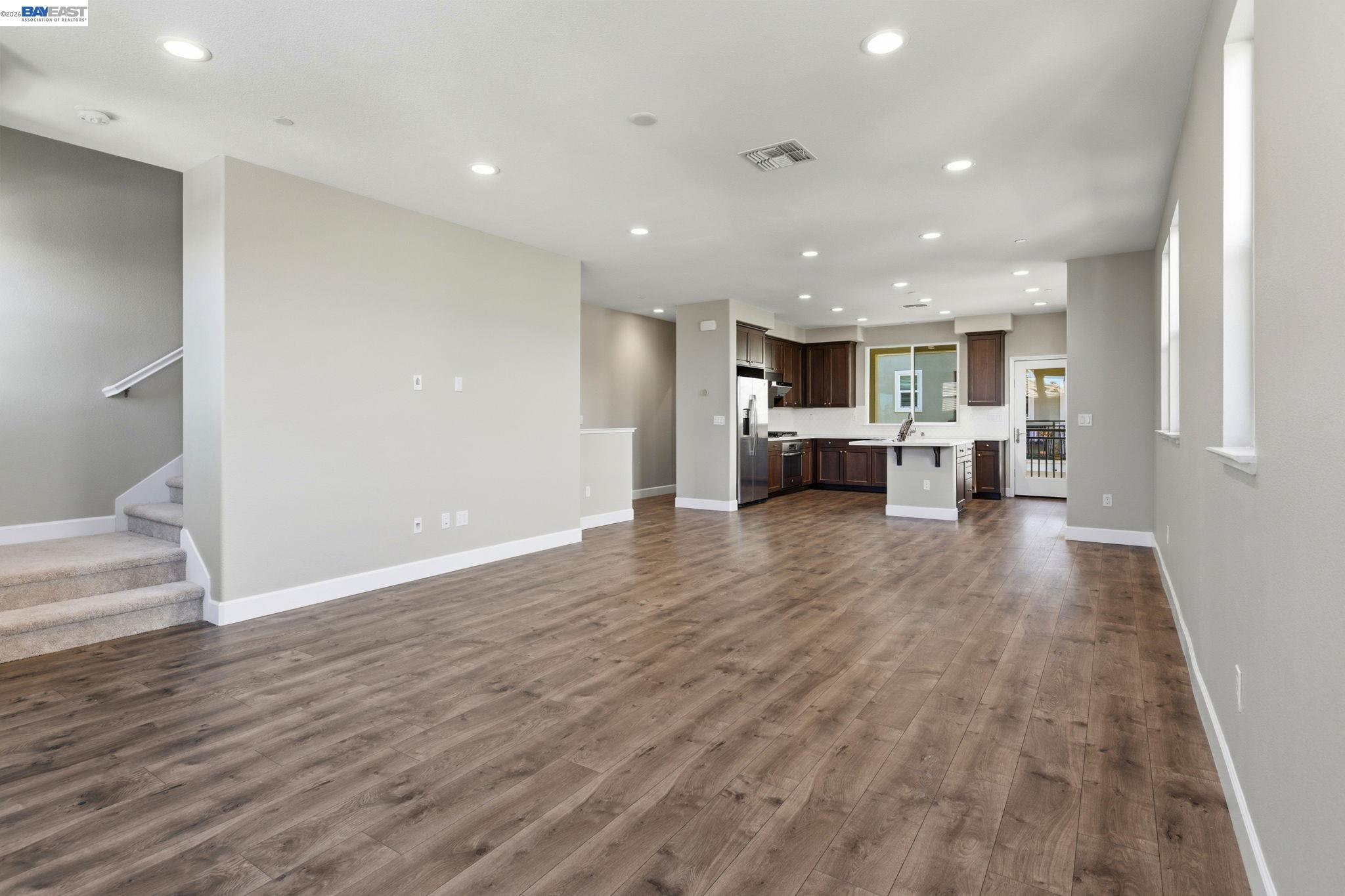 437 Ryan Terrace San Ramon, CA 94583 - Photo 5 of 37
