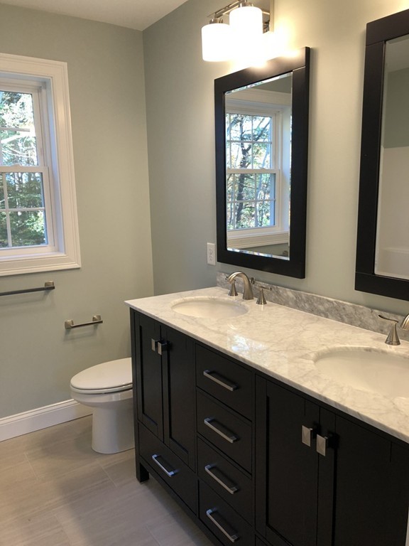 118 New Boston Road Fairhaven, MA 02719 - Photo 5 of 13 Gallery Image 5