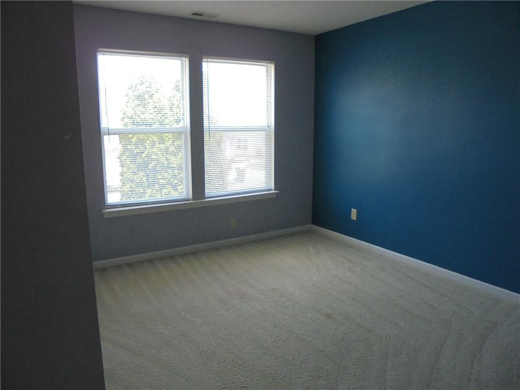 7423 Redcliff Road Indianapolis, IN 46256 - Photo 8 of 13 Gallery Image 8