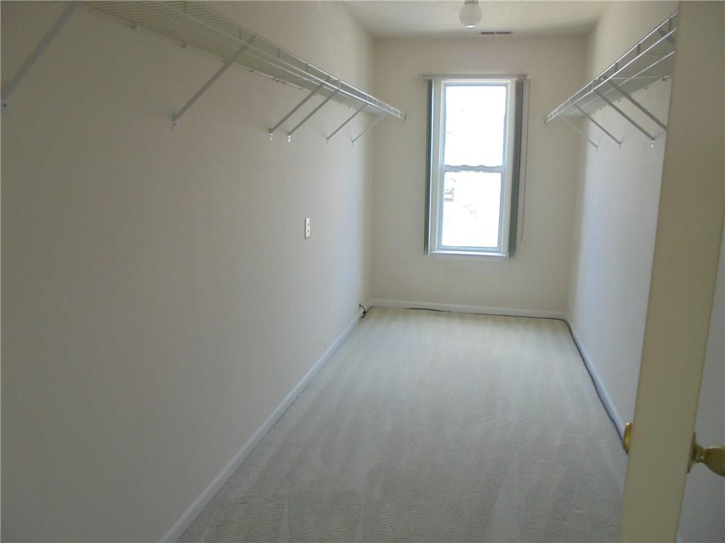 7423 Redcliff Road Indianapolis, IN 46256 - Photo 10 of 13 Gallery Image 10