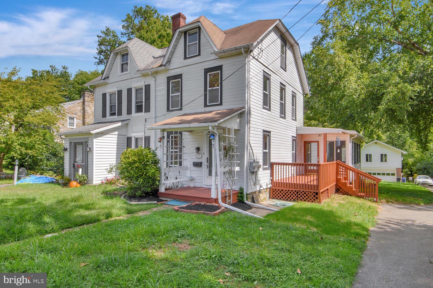 207 Riverview Road Swarthmore, PA 19081 - Photo 1 of 32 Gallery Image 1