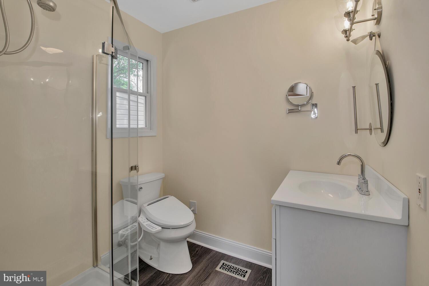 207 Riverview Road Swarthmore, PA 19081 - Photo 11 of 32 Gallery Image 11