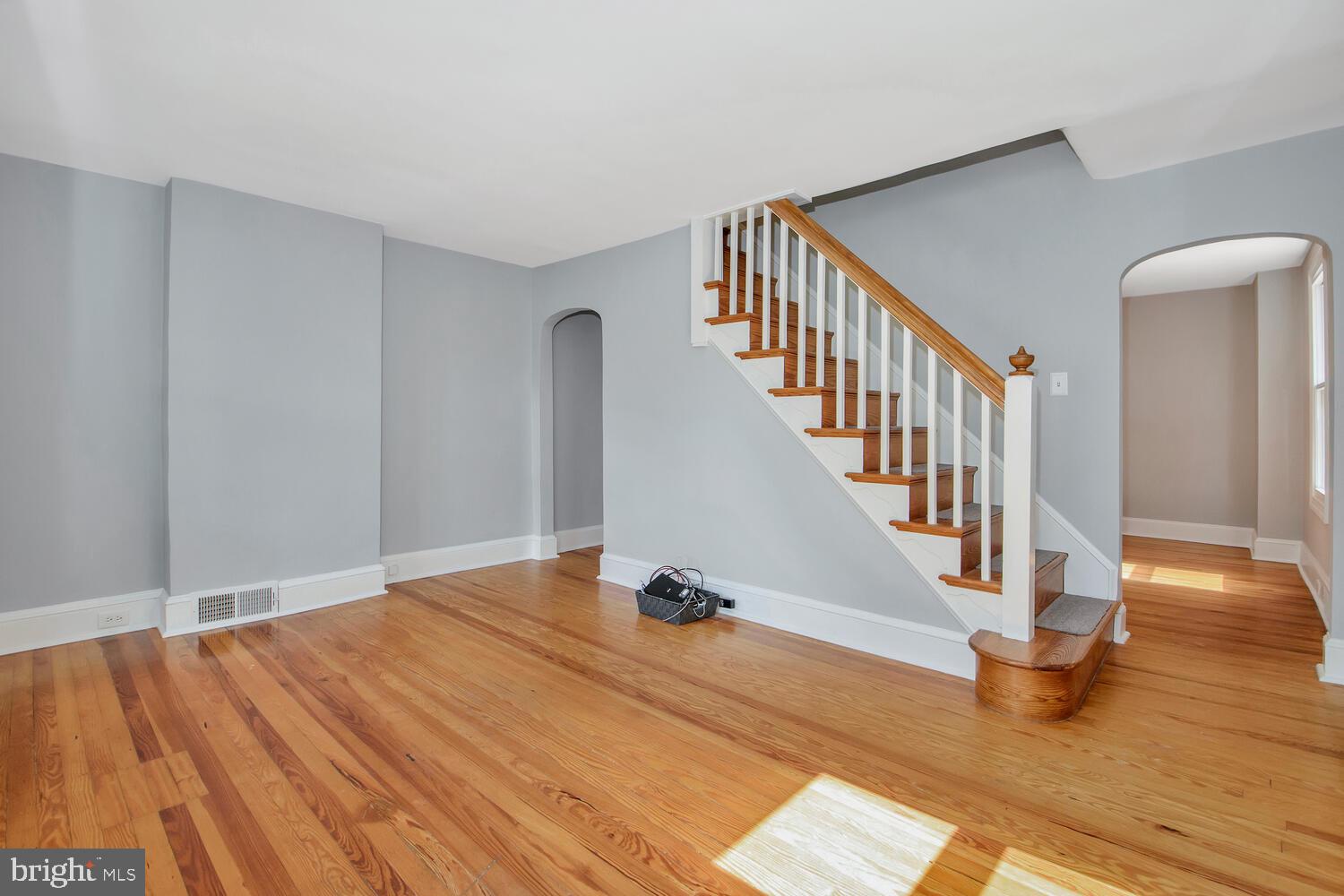 207 Riverview Road Swarthmore, PA 19081 - Photo 5 of 32 Gallery Image 5