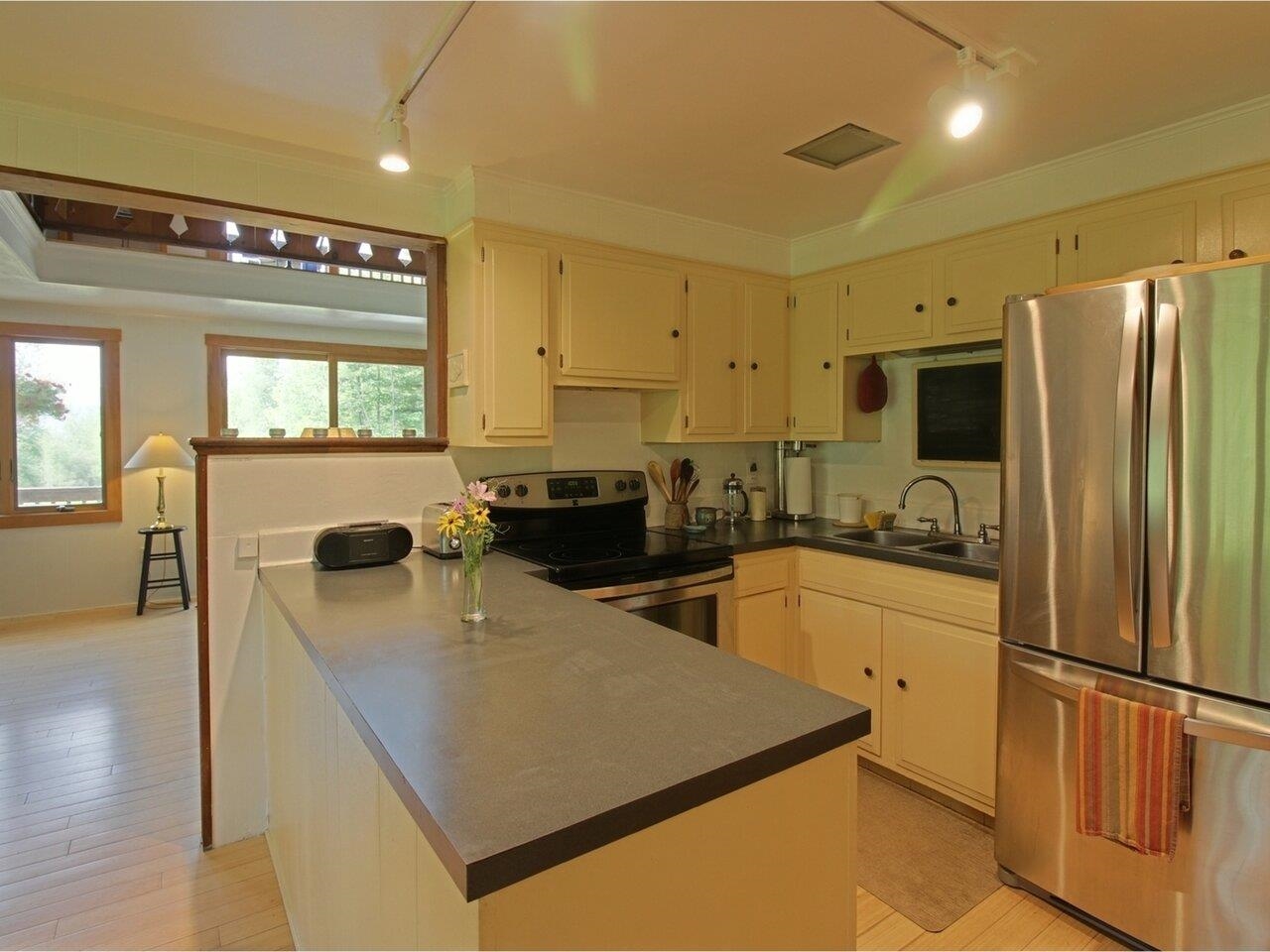 174 Karnten Road Westfield, VT 05471 - Photo 6 of 35