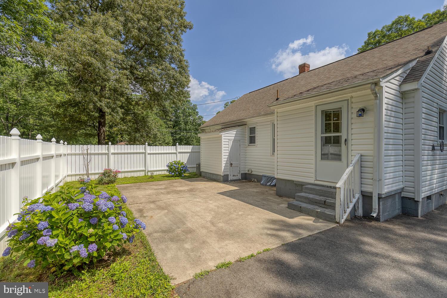 29 Pendleton Road Fredericksburg, VA 22405 - Photo 11 of 34