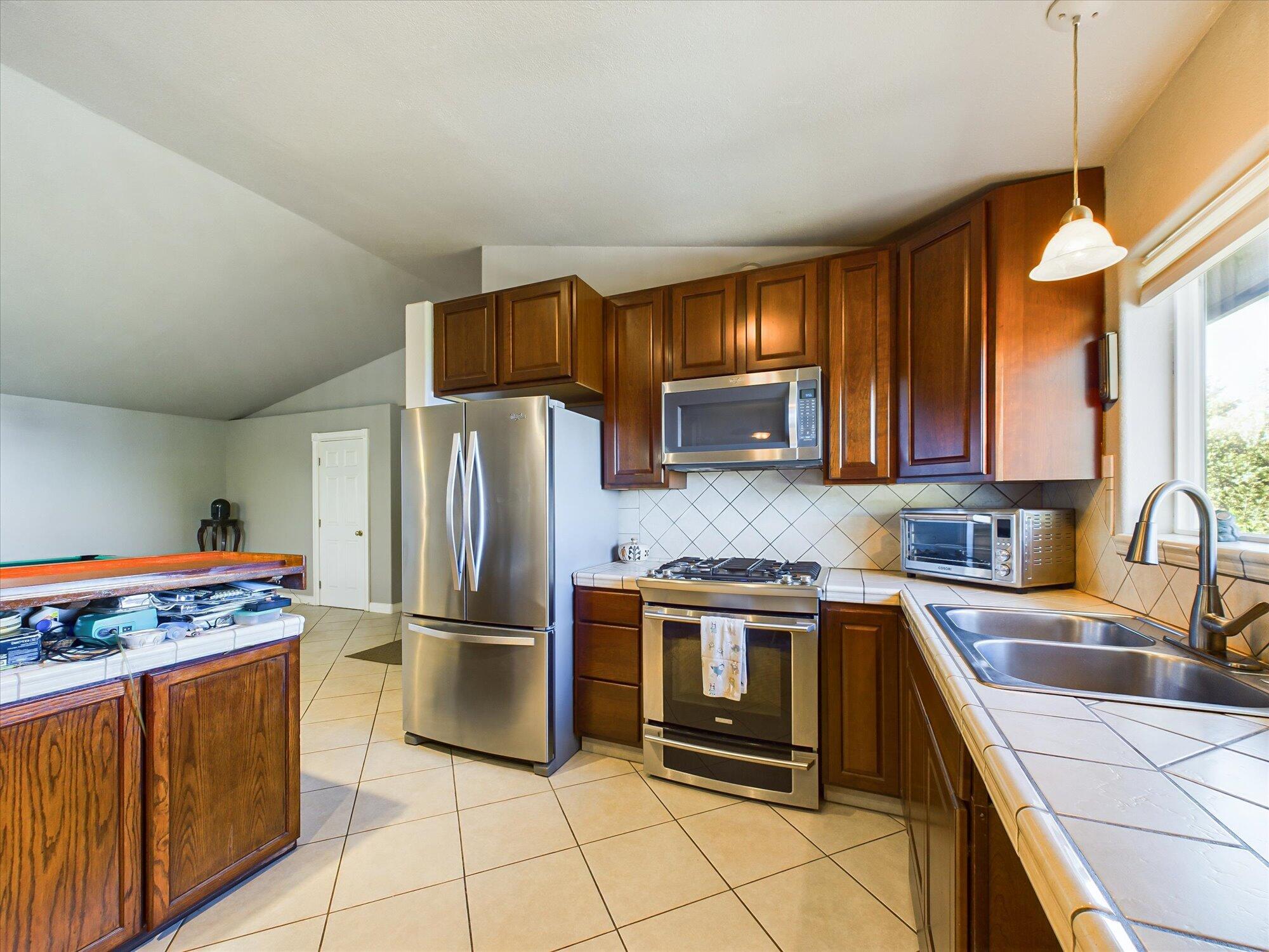 299 Cook Road Shelter Cove, CA 95589 - Photo 32 of 73 32-299 Cook Road Shelter Cove-129