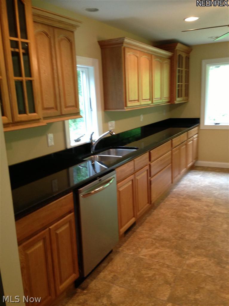 9763 Chardon Road Chardon, OH 44024 - Photo 7 of 23 Gallery Image 7