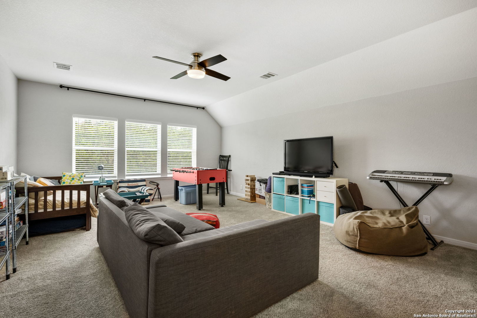 10523 Foxen Way Helotes, TX 78023 - Photo 18 of 27