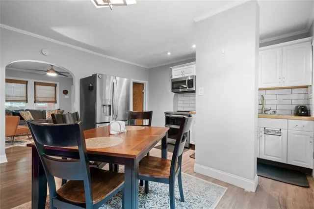 $1,600 | 5402 Kincaid Street, Pittsburgh, PA 15206