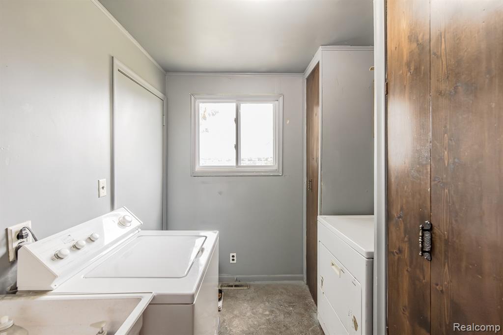 1465 Roy Road Oxford, MI 48371 - Photo 19 of 25 Gallery Image 19