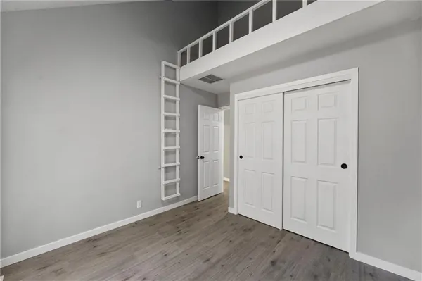 $275,000 | 7 Oak Hill Cluster, Independence, MO 64057