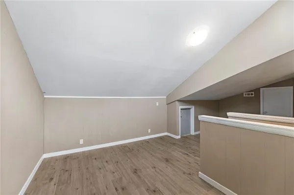 $275,000 | 7 Oak Hill Cluster, Independence, MO 64057
