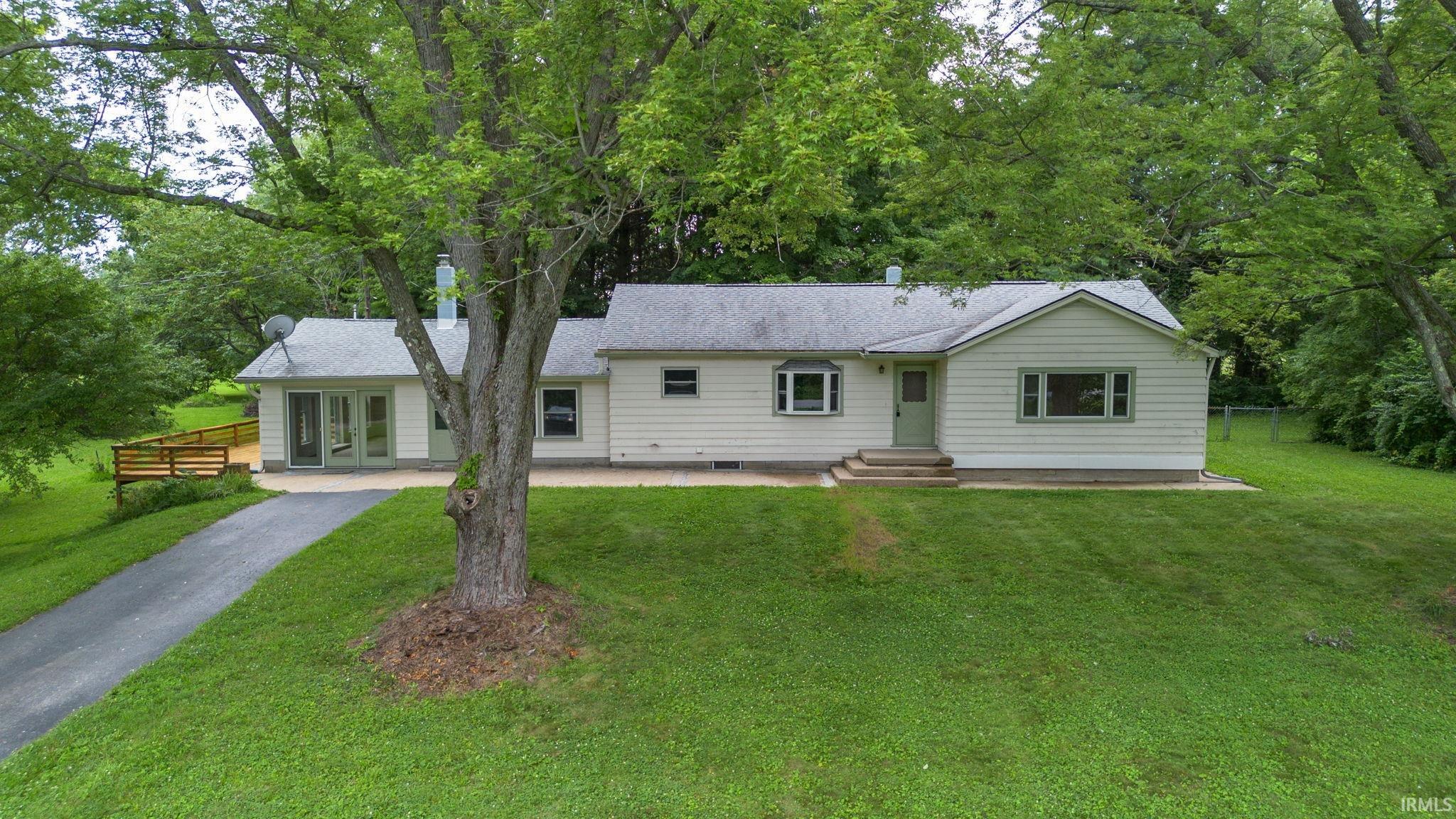 4550 Flake Road Martinsville, IN 46151 - Photo 1 of 36 Gallery Image 1