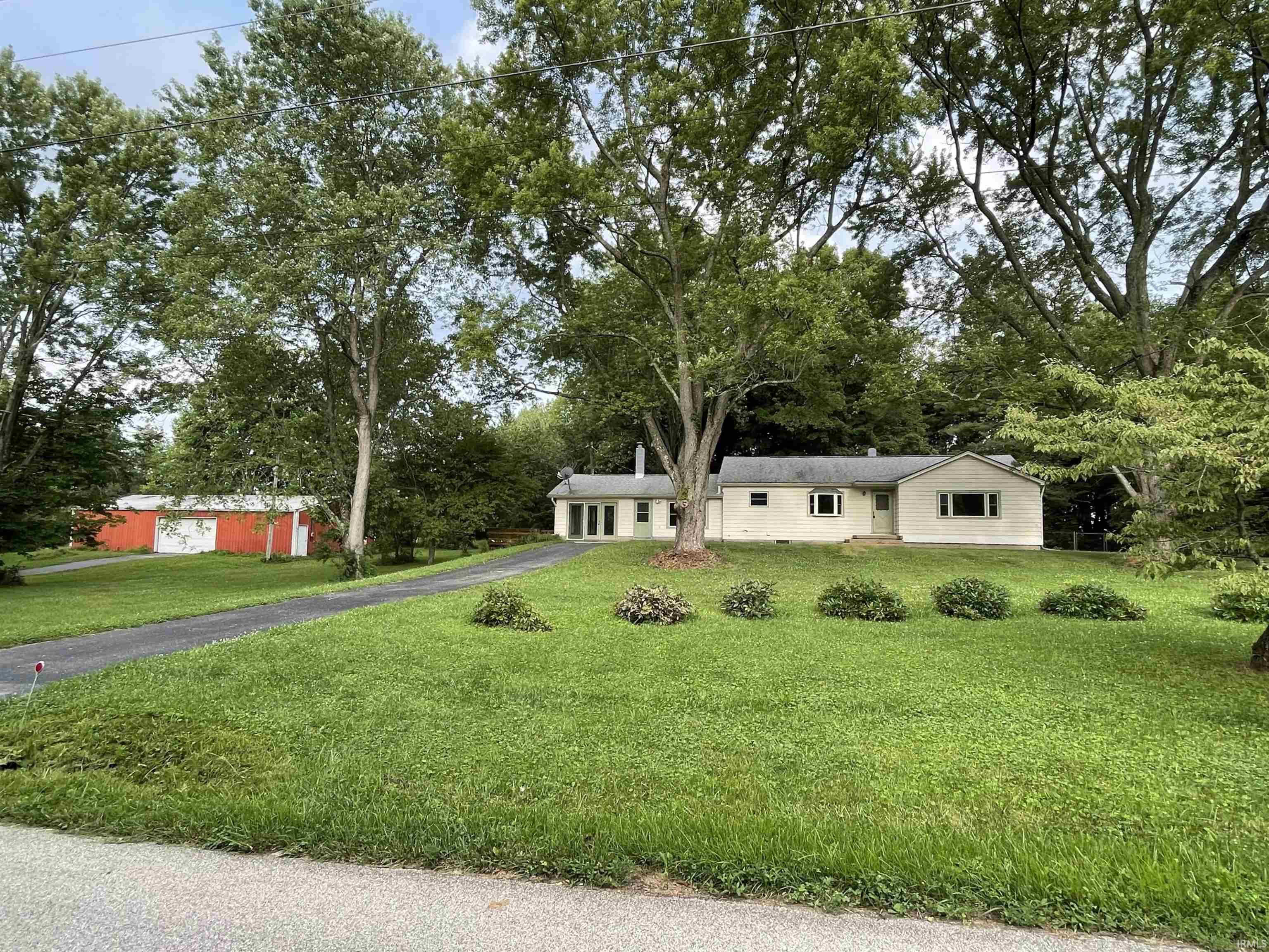 4550 Flake Road Martinsville, IN 46151 - Photo 2 of 36 Gallery Image 2