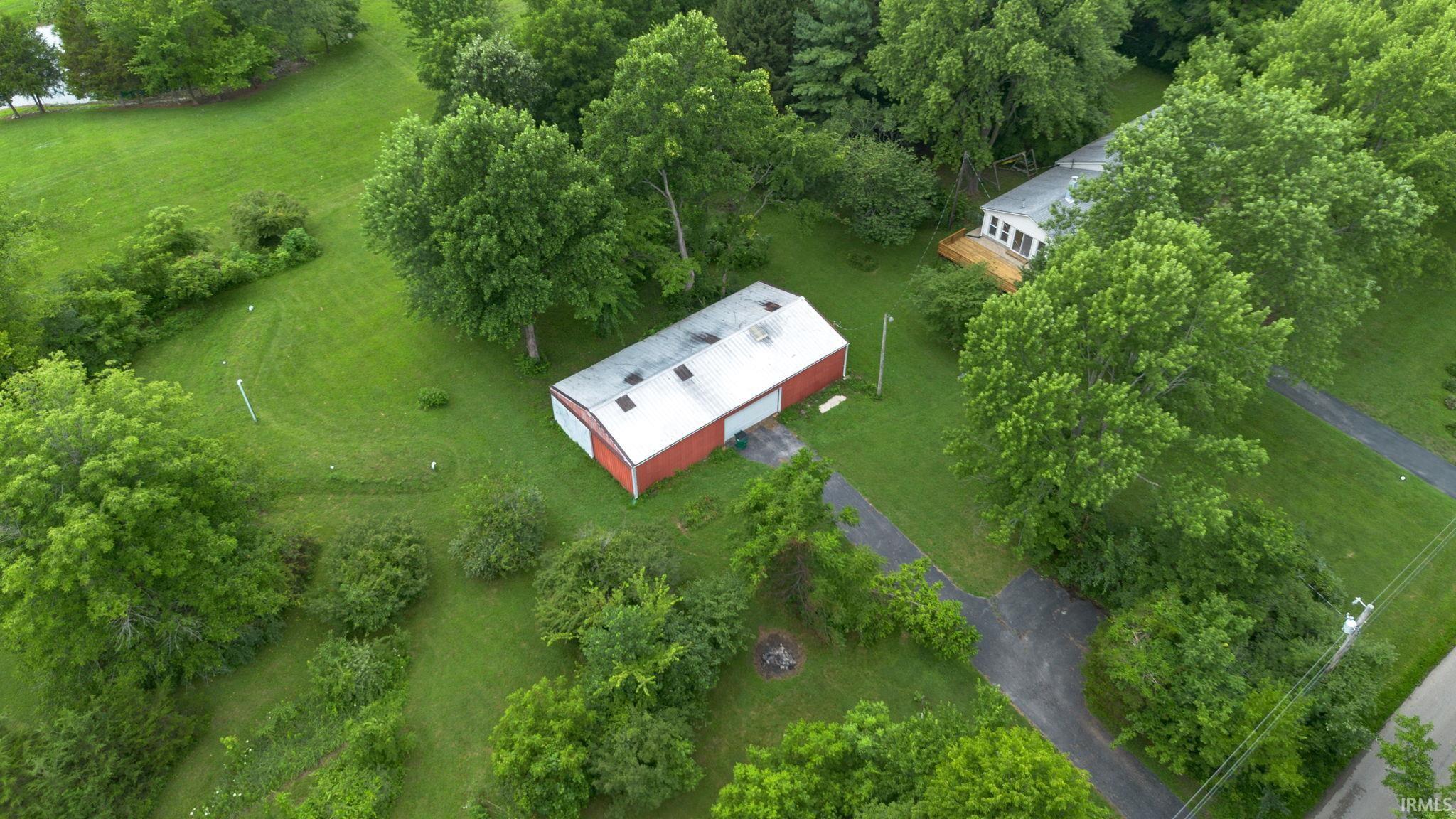 4550 Flake Road Martinsville, IN 46151 - Photo 3 of 36 Gallery Image 3