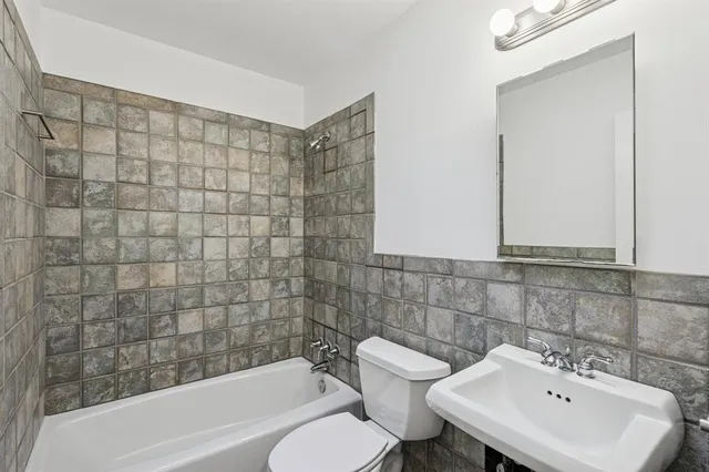 $725,000 | 1055 Tipperary Drive, Dallas, TX 75218