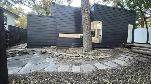 $725,000 | 1055 Tipperary Drive, Dallas, TX 75218