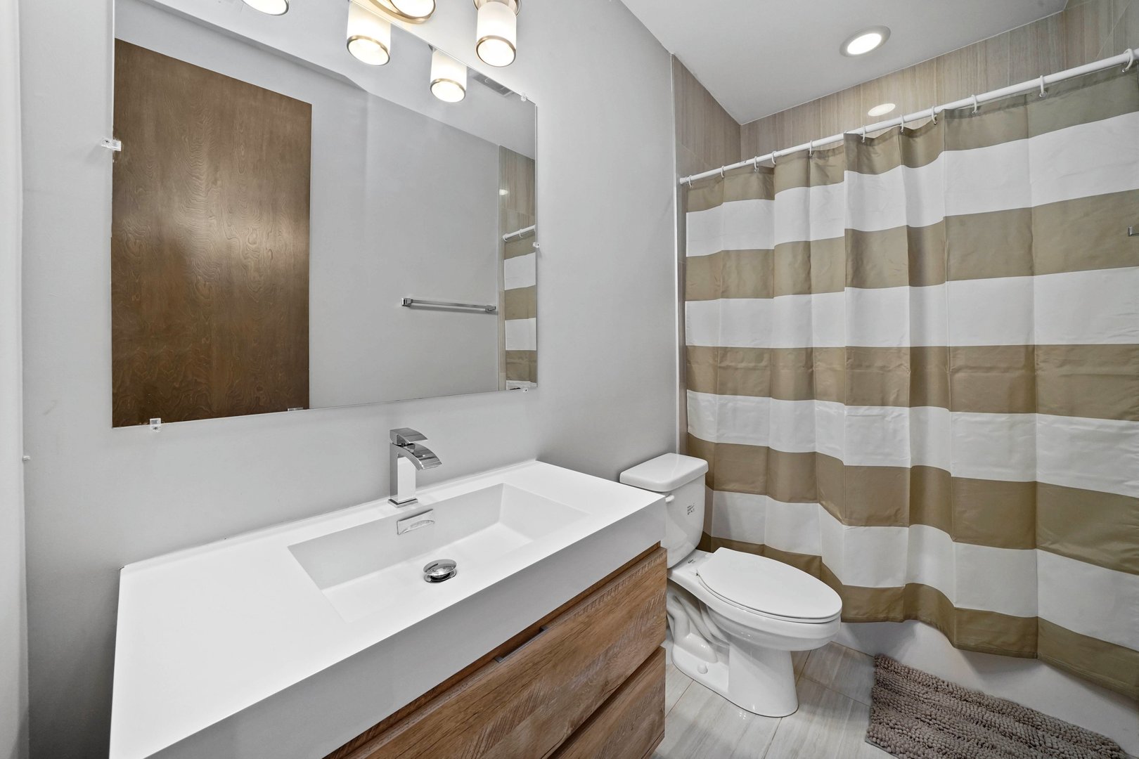 1601 West Pearson Street, Unit 2N Chicago, IL 60622 - Photo 19 of 26