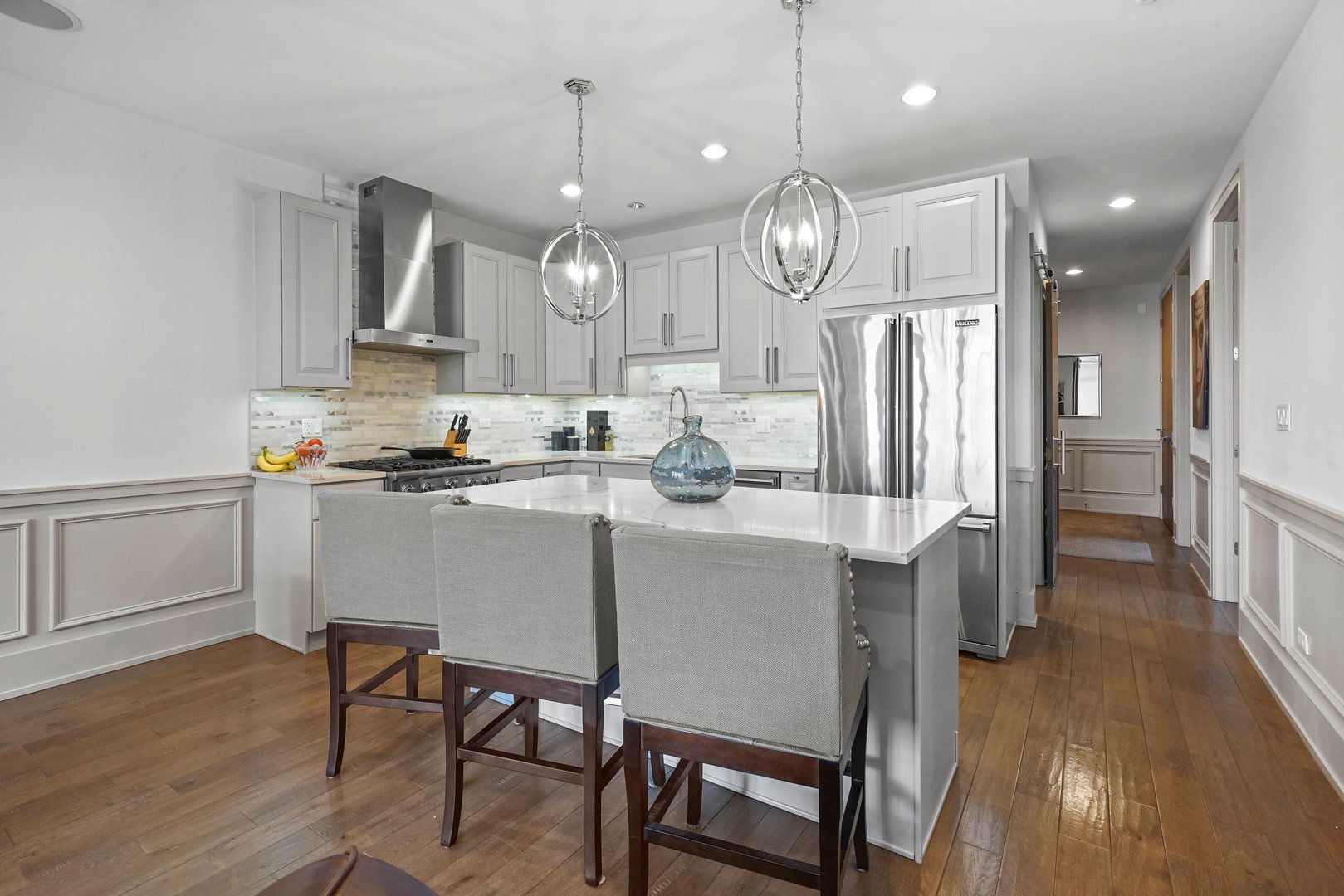 1601 West Pearson Street, Unit 2N Chicago, IL 60622 - Photo 3 of 26