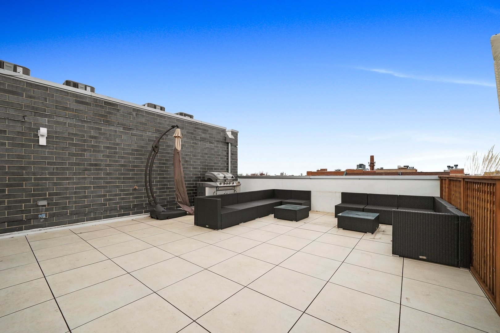 1601 West Pearson Street, Unit 2N Chicago, IL 60622 - Photo 22 of 26