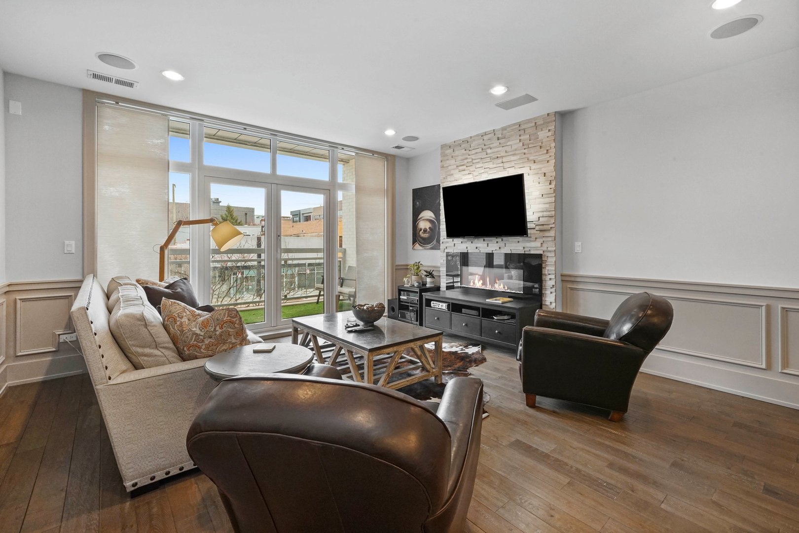 1601 West Pearson Street, Unit 2N Chicago, IL 60622 - Photo 8 of 26