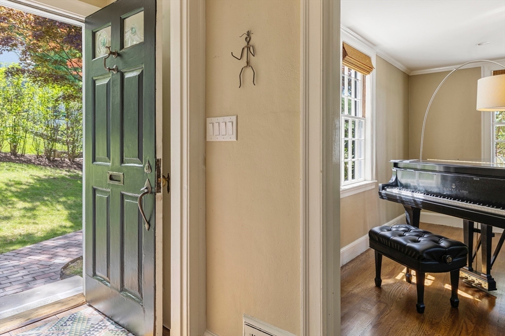 14 Meigh Road Newton, MA 02467 - Photo 18 of 36