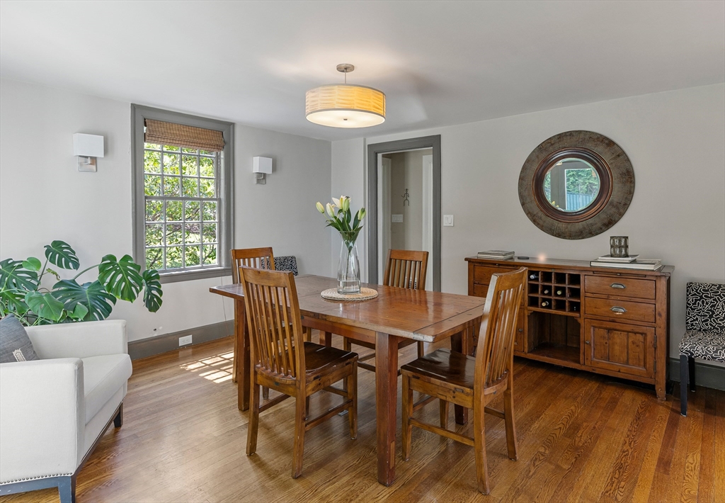 14 Meigh Road Newton, MA 02467 - Photo 2 of 36