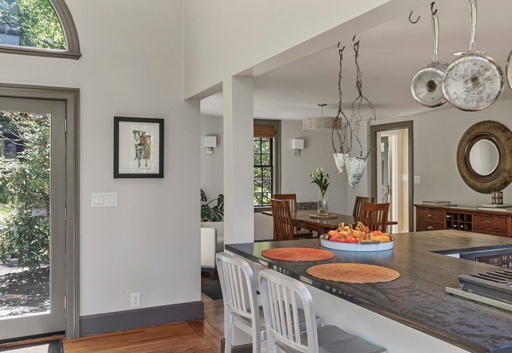 14 Meigh Road Newton, MA 02467 - Photo 9 of 36