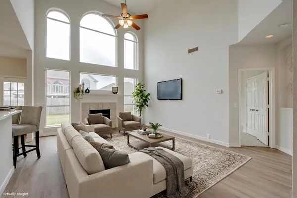 $534,900 | 4008 Double Oak Drive, Bedford, TX 76021