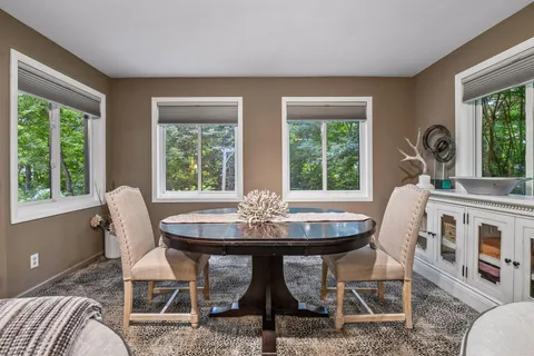 $749,000 | 1140 Hollybrook Drive, Wayzata, MN 55391