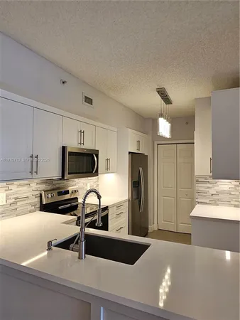 $2,600 | 2351 West Preserve Way, Unit 202, Miramar, FL 33025