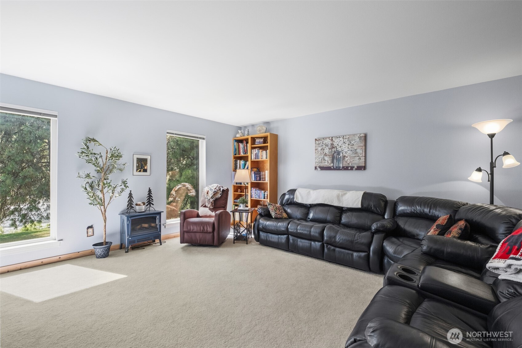8348 Main Street, Unit 1 Peshastin, WA 98847 - Photo 9 of 40 a living room with furniture or couch and a window