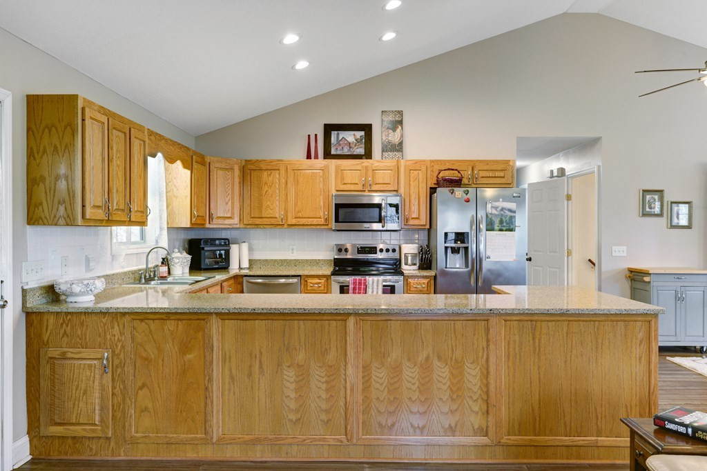 4115 Twiggs Road Blairsville, GA 30512 - Photo 5 of 40 Gallery Image 5