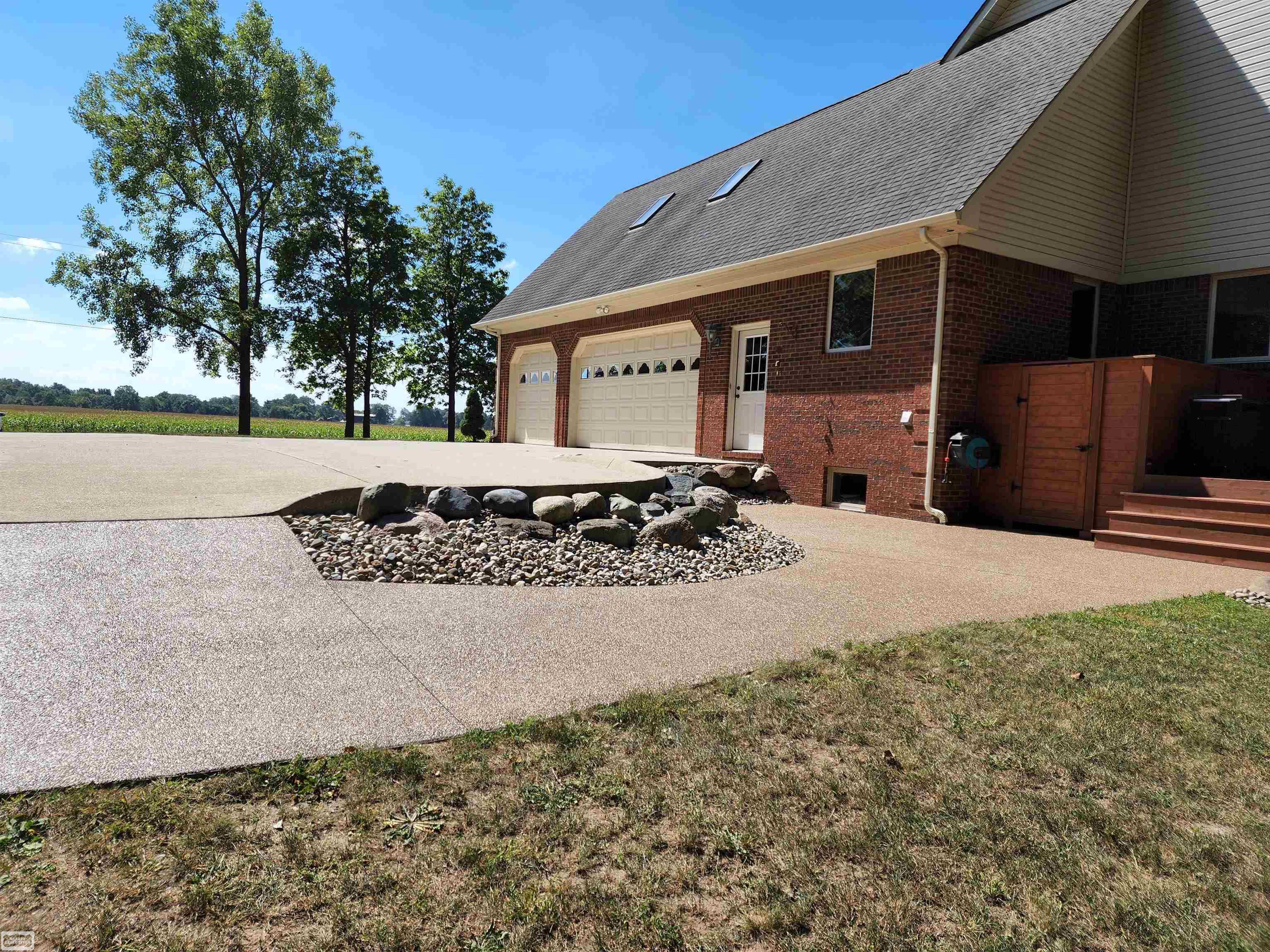 13920 Gilbert Road Allenton, MI 48002 - Photo 4 of 40