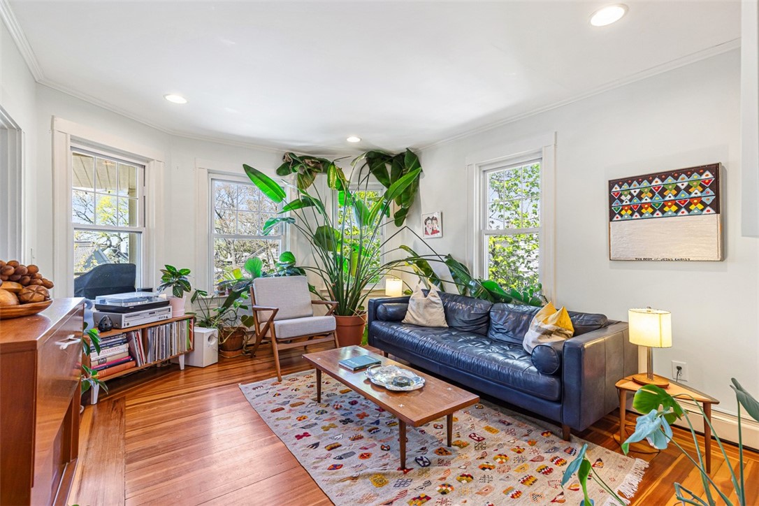 35 Exeter Street, Unit 3 Providence, RI 02906 - Photo 6 of 37 Gallery Image 6