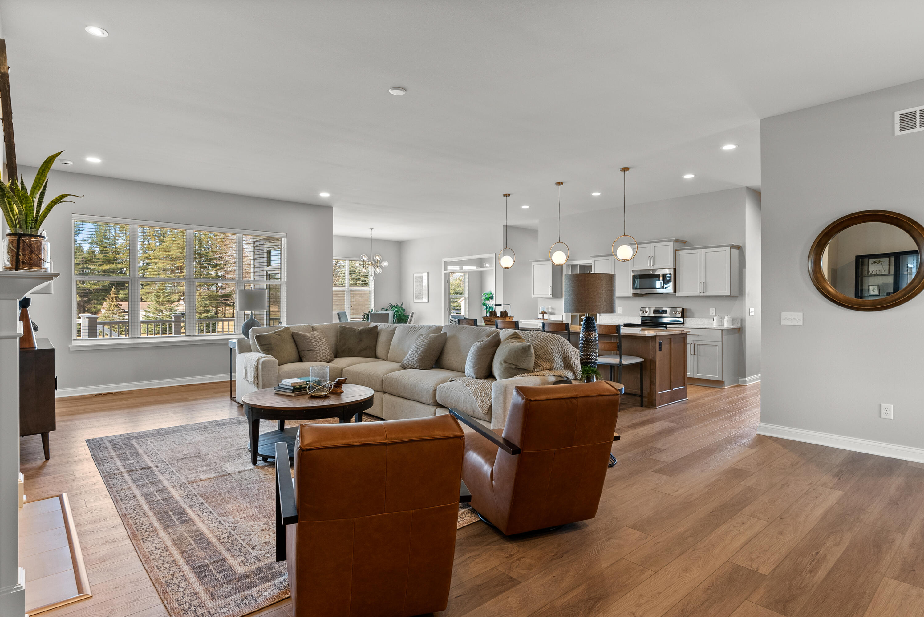 1748 North River Road River Hills, WI 53217 - Photo 12 of 27 Similar Finnegan great Room view