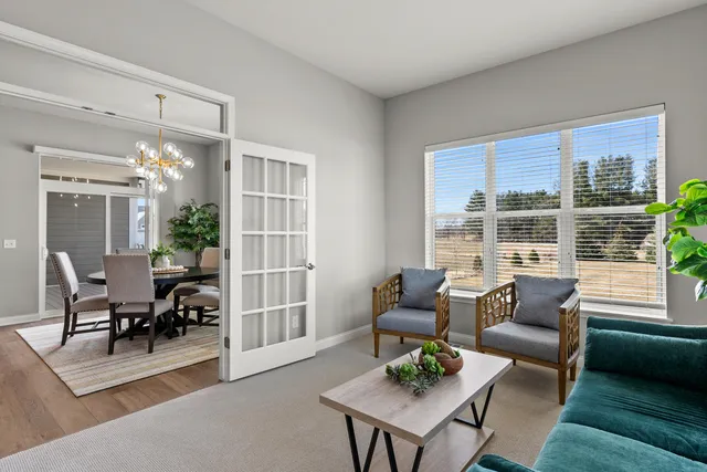 $999,999 | 1748 North River Road, Milwaukee, WI 53217