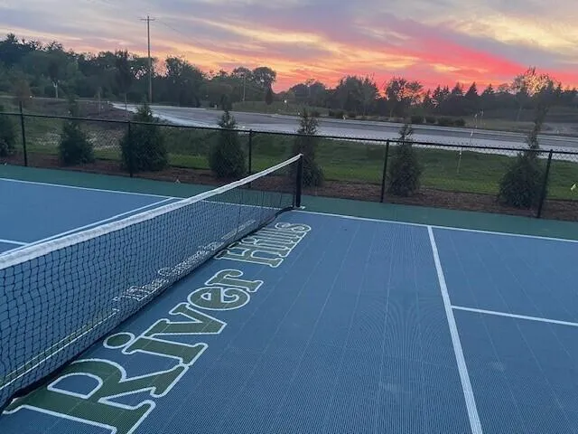 $999,999 | 1748 North River Road, Milwaukee, WI 53217