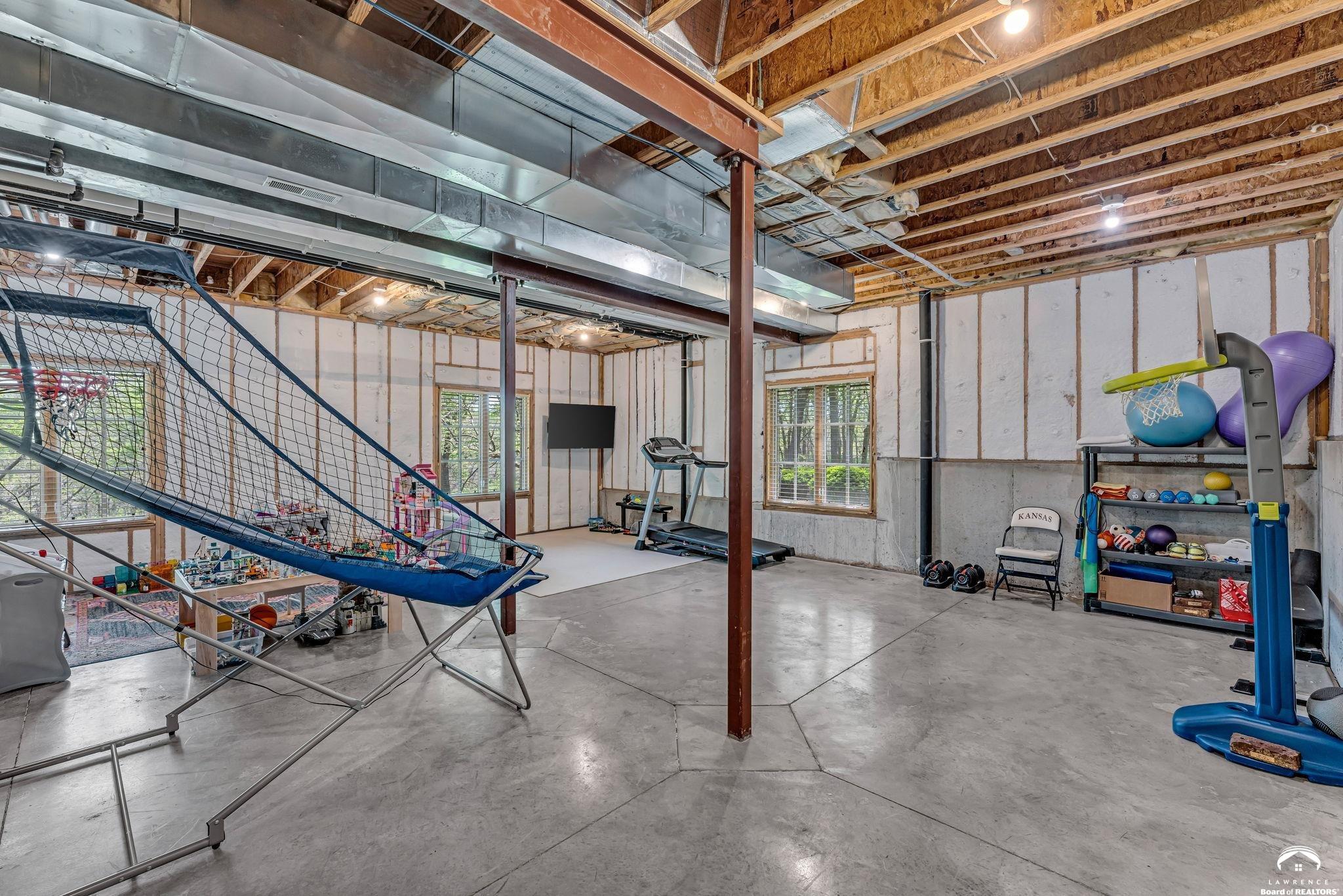 208 Fall Creek Road Lawrence, KS 66049 - Photo 64 of 100