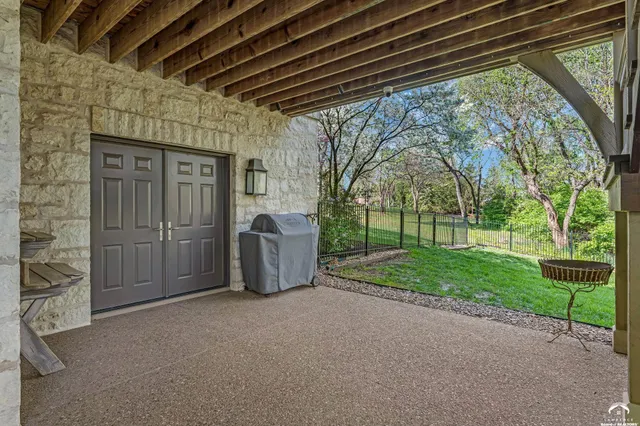 $1,799,000 | 208 Fall Creek Road, Lawrence, KS 66049