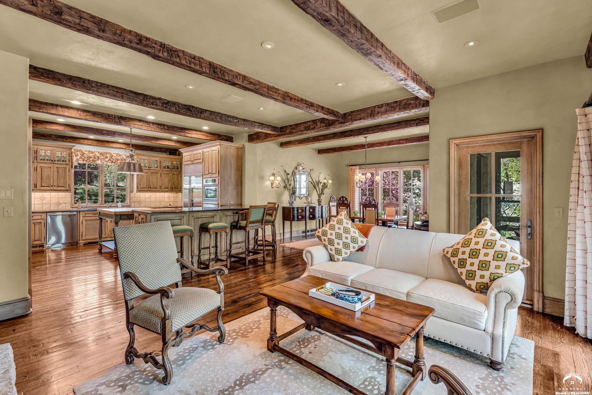 208 Fall Creek Road Lawrence, KS 66049 - Photo 7 of 100