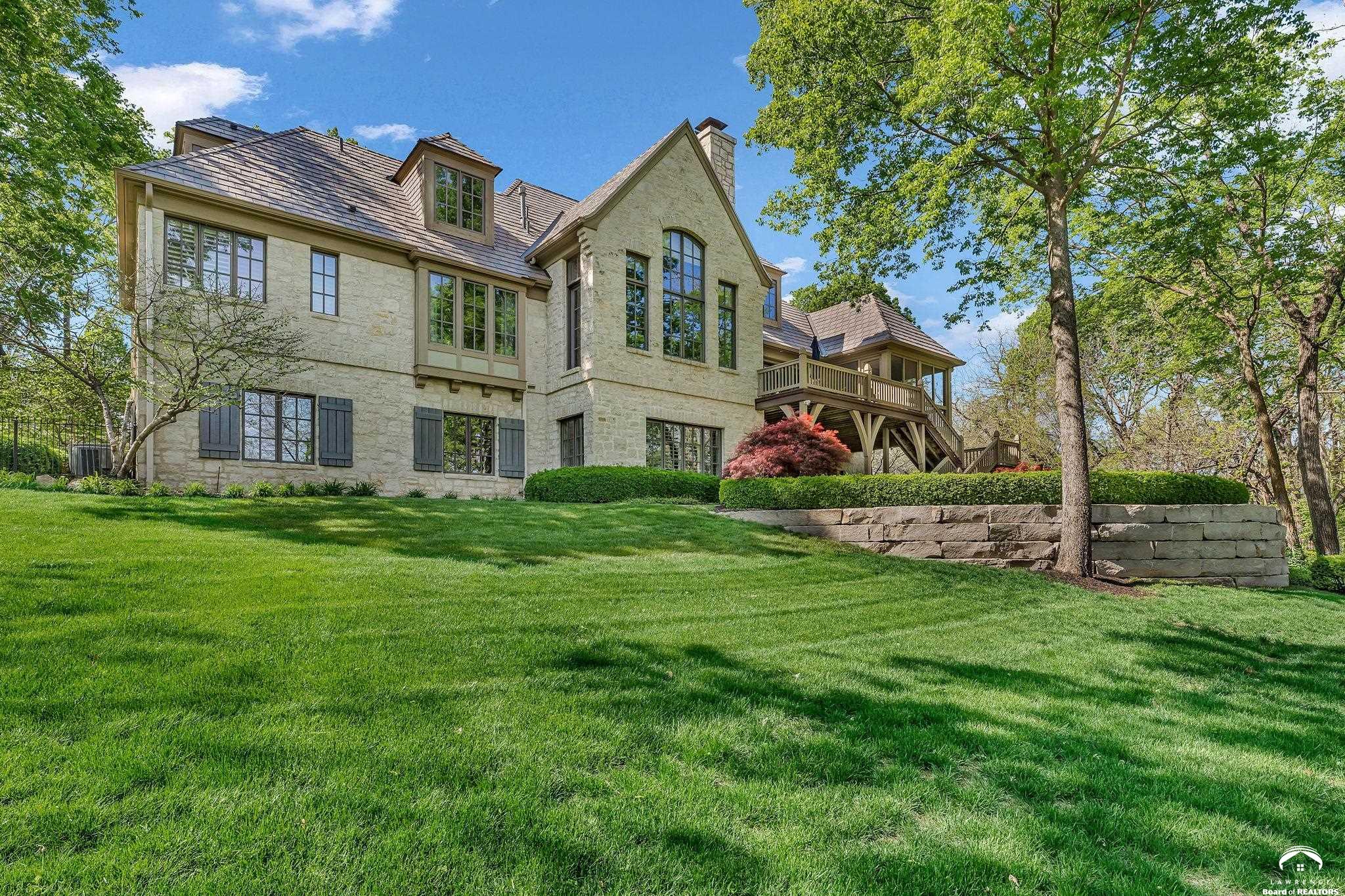 208 Fall Creek Road Lawrence, KS 66049 - Photo 73 of 100