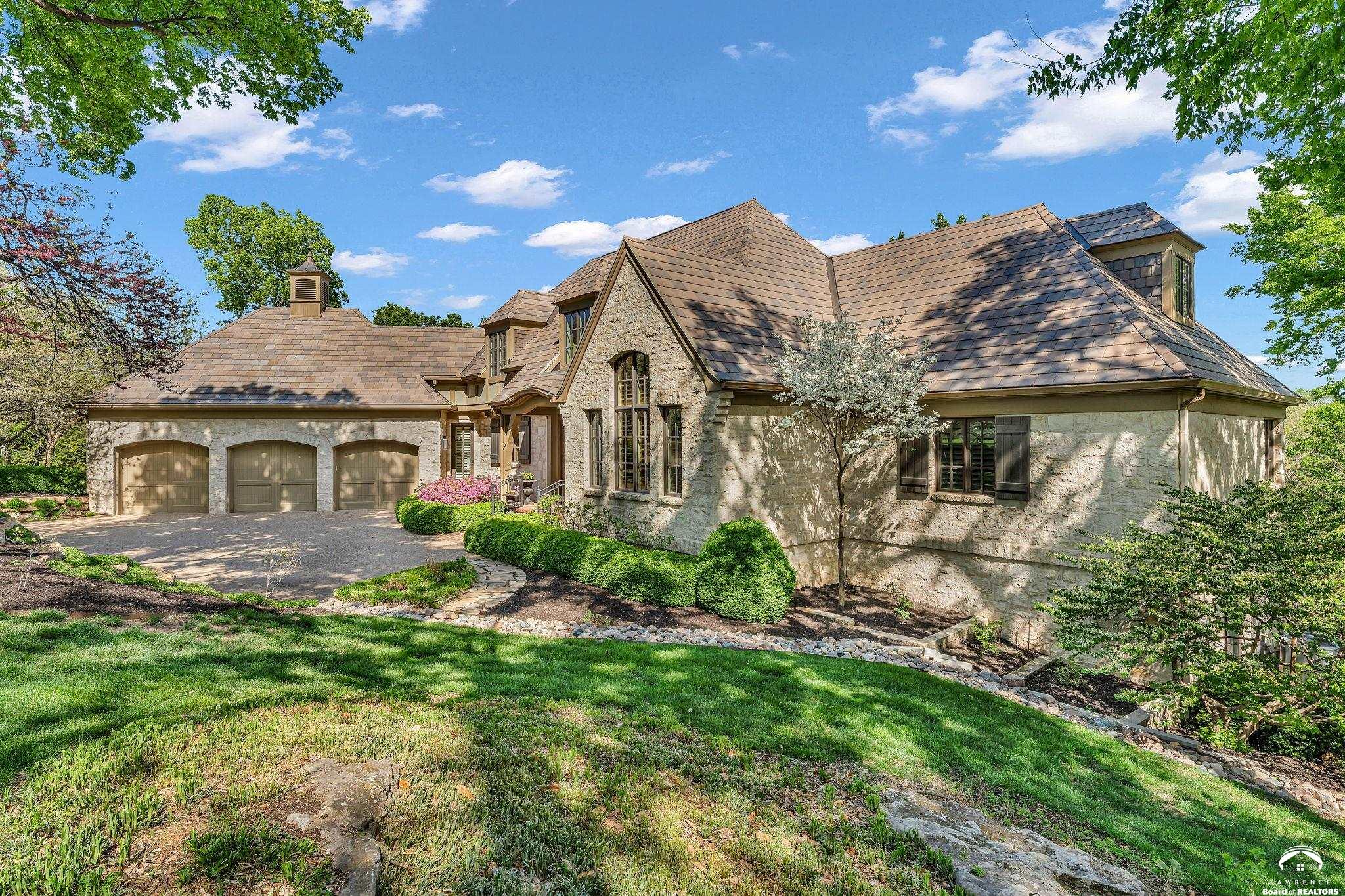 208 Fall Creek Road Lawrence, KS 66049 - Photo 83 of 100