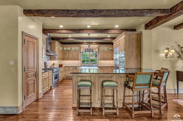 $1,799,000 | 208 Fall Creek Road, Lawrence, KS 66049