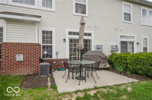 $1,950 | 4023 Much Marcle Drive, Zionsville, IN 46077