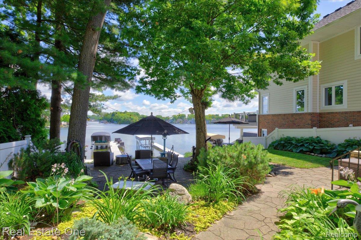 836 Pine Tree Road West Lake Orion, MI 48362 - Photo 51 of 96 47-2026.06.23_SFodor_PineTreeLO047.jpg