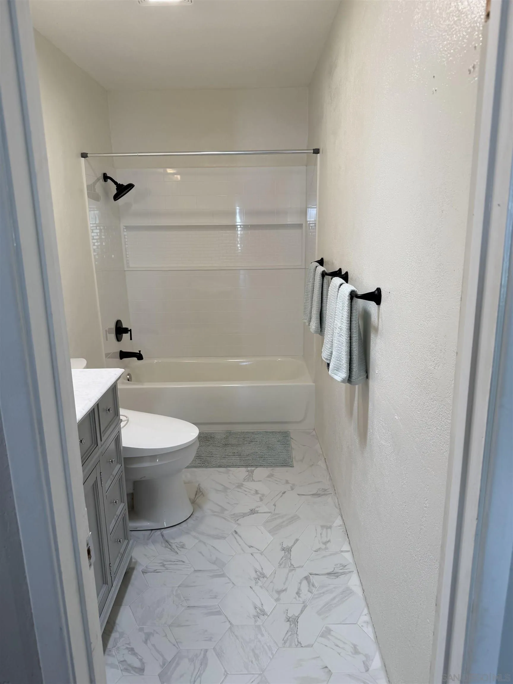 7902 Poplin Drive Santee, CA 92071 - Photo 37 of 59