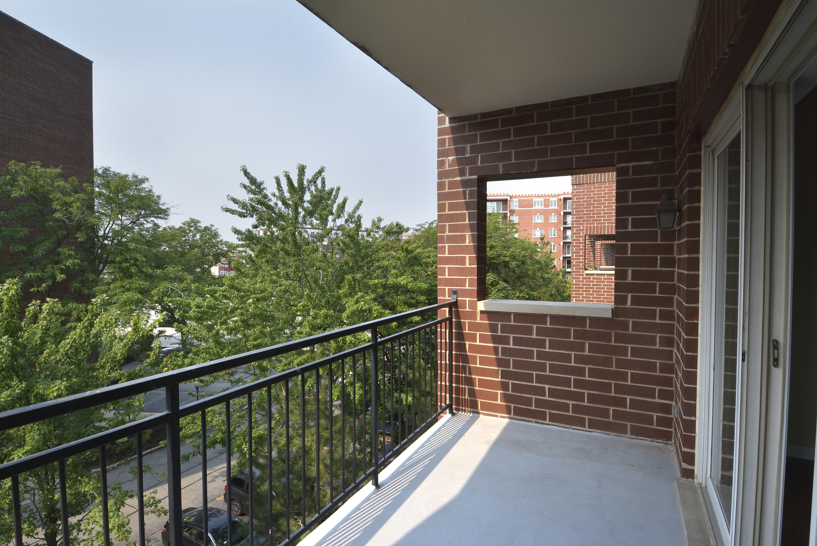 1675 Mill Street, Unit 403 Des Plaines, IL 60016 - Photo 13 of 19