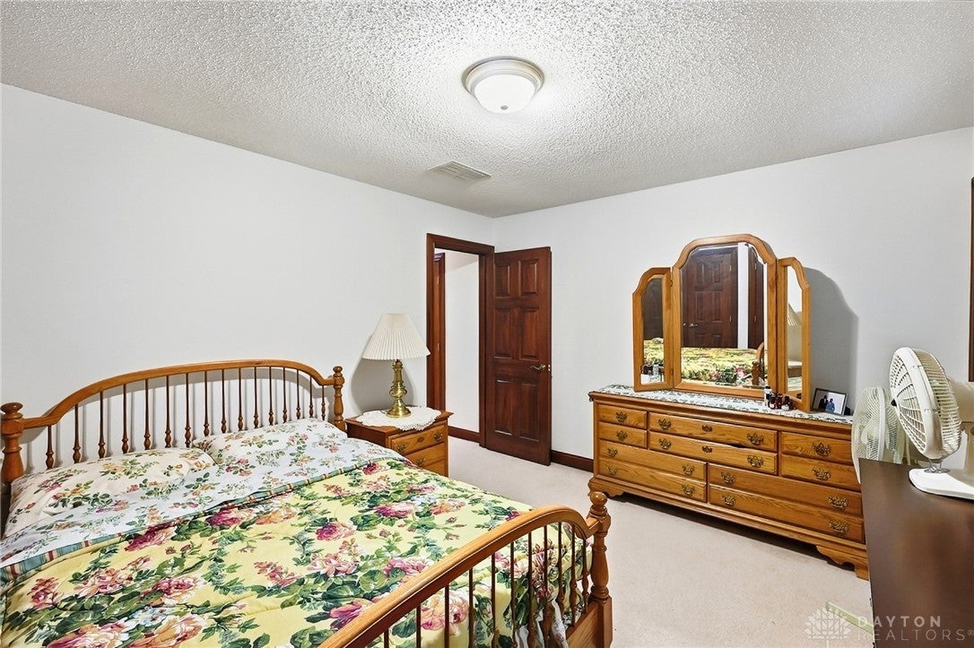 1974 Appian Way Springfield, OH 45503 - Photo 30 of 50 Gallery Image 30