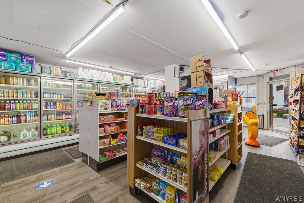 139 Vermont Street Buffalo, NY 14213 - Photo 4 of 50